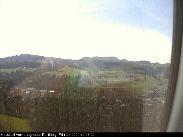 Webcam-Bild: Aussicht vom Dorfberg in Langnau 20070413-120500