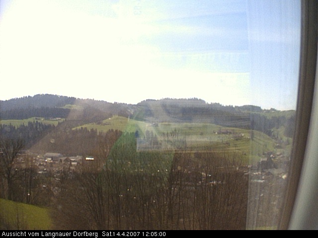 Webcam-Bild: Aussicht vom Dorfberg in Langnau 20070414-120500
