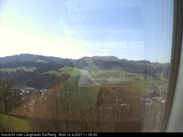 Webcam-Bild: Aussicht vom Dorfberg in Langnau 20070416-110500