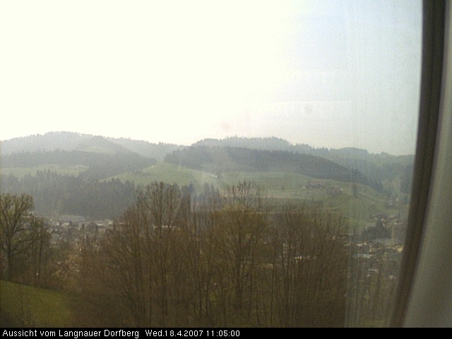 Webcam-Bild: Aussicht vom Dorfberg in Langnau 20070418-110500
