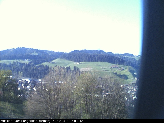 Webcam-Bild: Aussicht vom Dorfberg in Langnau 20070422-080500