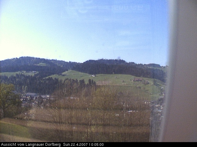 Webcam-Bild: Aussicht vom Dorfberg in Langnau 20070422-100500