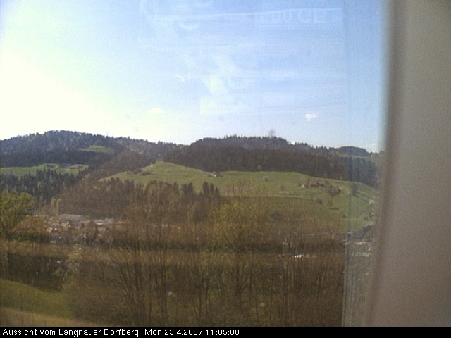 Webcam-Bild: Aussicht vom Dorfberg in Langnau 20070423-110500