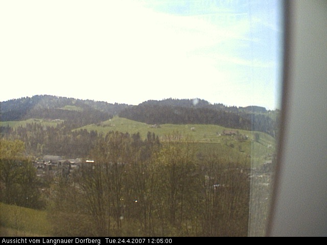 Webcam-Bild: Aussicht vom Dorfberg in Langnau 20070424-120500