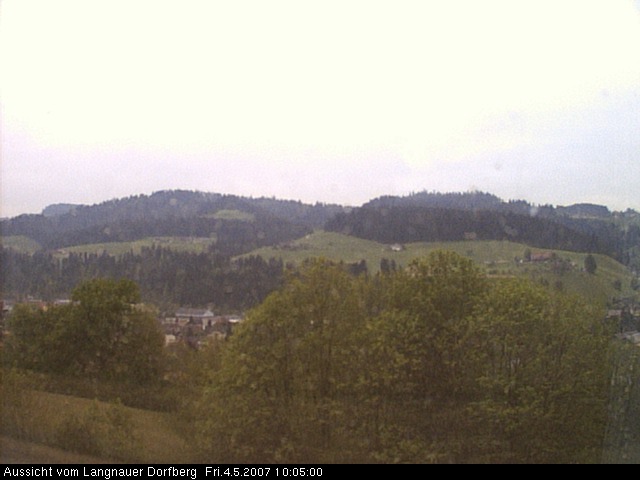 Webcam-Bild: Aussicht vom Dorfberg in Langnau 20070504-100500