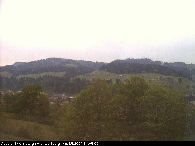 Webcam-Bild: Aussicht vom Dorfberg in Langnau 20070504-110500
