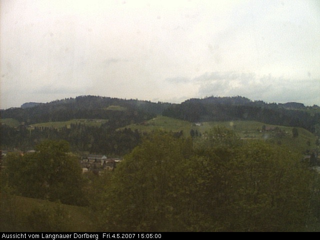 Webcam-Bild: Aussicht vom Dorfberg in Langnau 20070504-150500