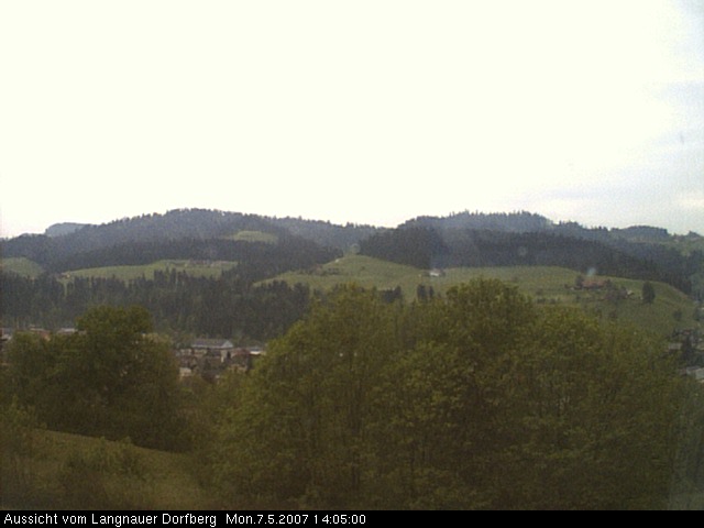 Webcam-Bild: Aussicht vom Dorfberg in Langnau 20070507-140500