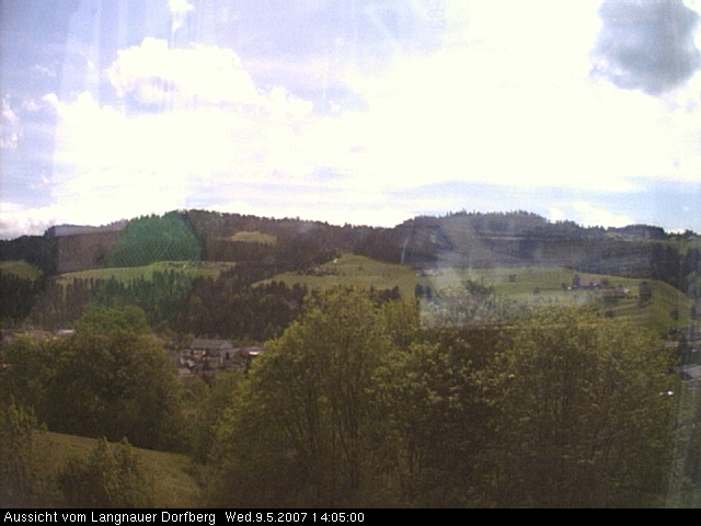 Webcam-Bild: Aussicht vom Dorfberg in Langnau 20070509-140500
