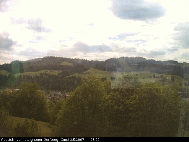 Webcam-Bild: Aussicht vom Dorfberg in Langnau 20070513-140500