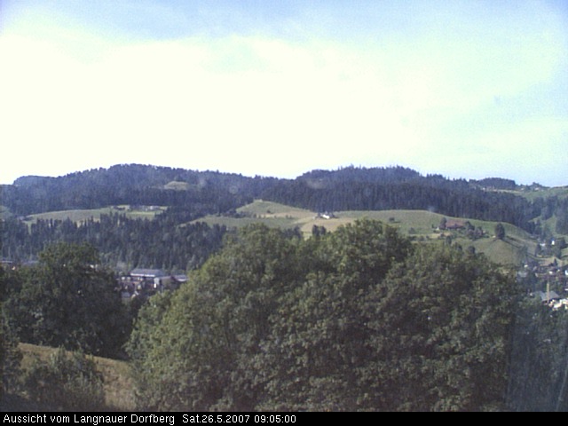 Webcam-Bild: Aussicht vom Dorfberg in Langnau 20070526-090500
