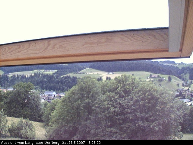 Webcam-Bild: Aussicht vom Dorfberg in Langnau 20070526-150500