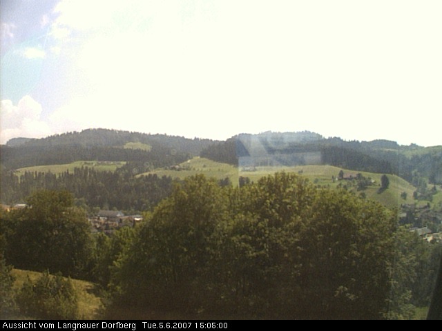 Webcam-Bild: Aussicht vom Dorfberg in Langnau 20070605-150500