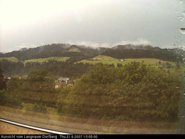 Webcam-Bild: Aussicht vom Dorfberg in Langnau 20070621-100500