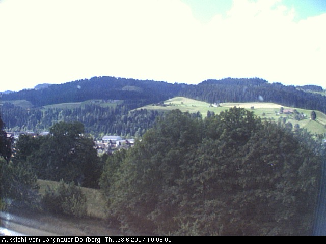 Webcam-Bild: Aussicht vom Dorfberg in Langnau 20070628-100500