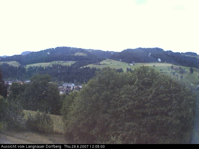 Webcam-Bild: Aussicht vom Dorfberg in Langnau 20070628-120500