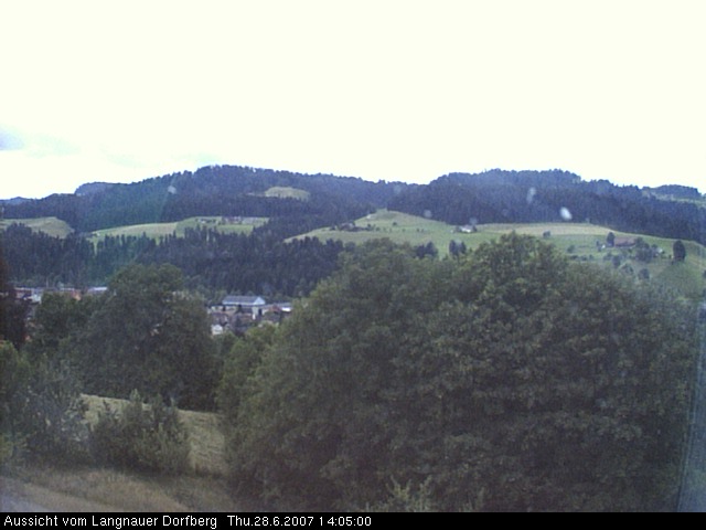 Webcam-Bild: Aussicht vom Dorfberg in Langnau 20070628-140500