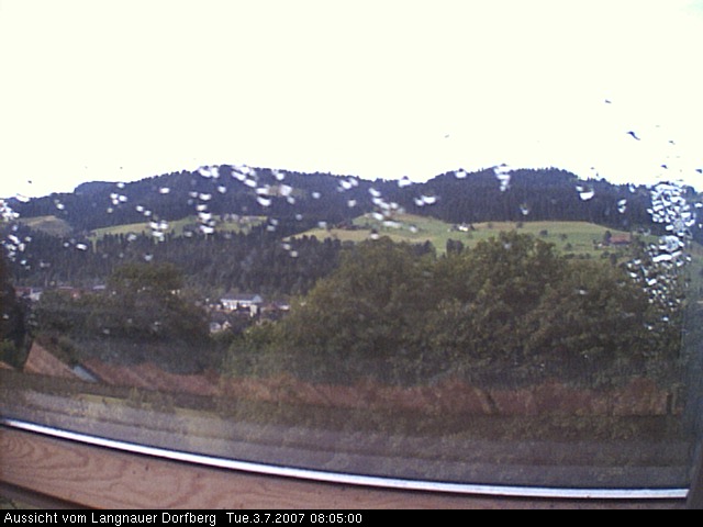 Webcam-Bild: Aussicht vom Dorfberg in Langnau 20070703-080500