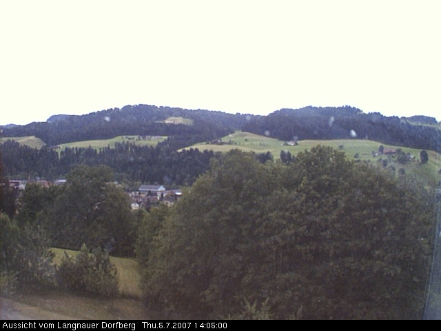 Webcam-Bild: Aussicht vom Dorfberg in Langnau 20070705-140500