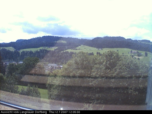 Webcam-Bild: Aussicht vom Dorfberg in Langnau 20070712-120500