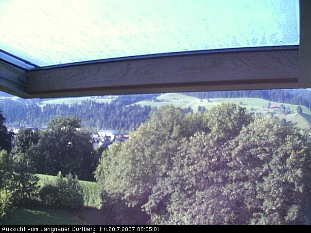 Webcam-Bild: Aussicht vom Dorfberg in Langnau 20070720-080500