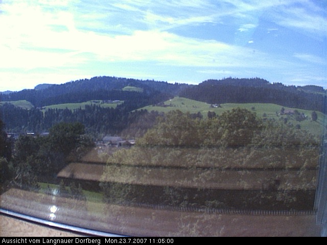 Webcam-Bild: Aussicht vom Dorfberg in Langnau 20070723-110500