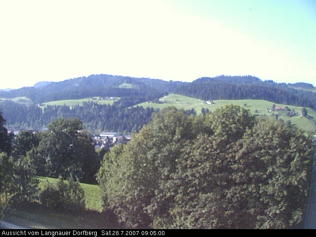 Webcam-Bild: Aussicht vom Dorfberg in Langnau 20070728-090500