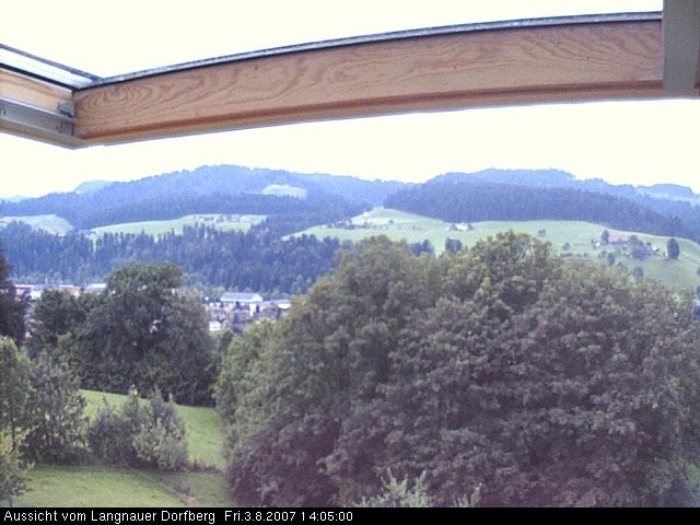 Webcam-Bild: Aussicht vom Dorfberg in Langnau 20070803-140500