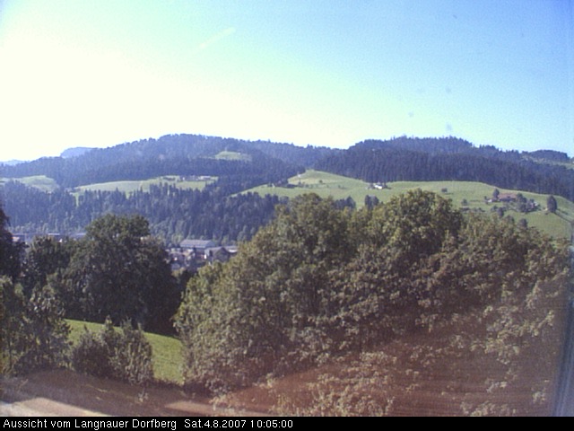 Webcam-Bild: Aussicht vom Dorfberg in Langnau 20070804-100500