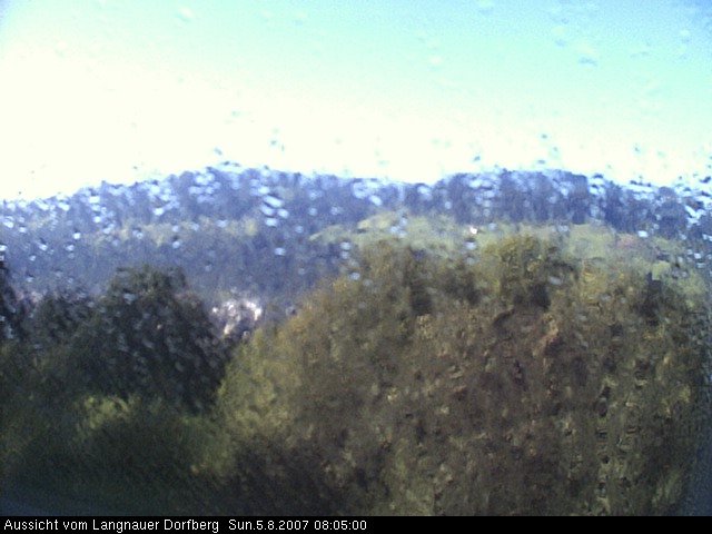 Webcam-Bild: Aussicht vom Dorfberg in Langnau 20070805-080500