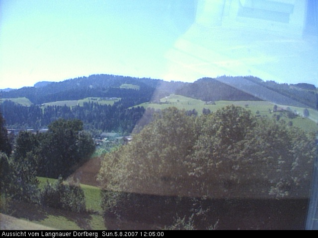 Webcam-Bild: Aussicht vom Dorfberg in Langnau 20070805-120500