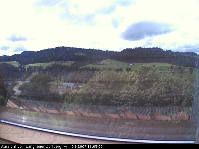 Webcam-Bild: Aussicht vom Dorfberg in Langnau 20070810-110500