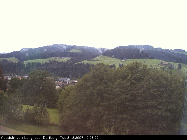 Webcam-Bild: Aussicht vom Dorfberg in Langnau 20070821-120500