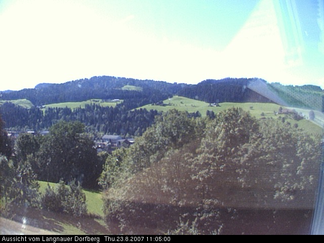 Webcam-Bild: Aussicht vom Dorfberg in Langnau 20070823-110500
