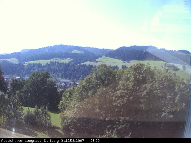 Webcam-Bild: Aussicht vom Dorfberg in Langnau 20070825-110500