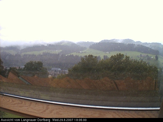Webcam-Bild: Aussicht vom Dorfberg in Langnau 20070829-180500