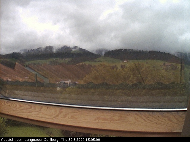 Webcam-Bild: Aussicht vom Dorfberg in Langnau 20070830-150500