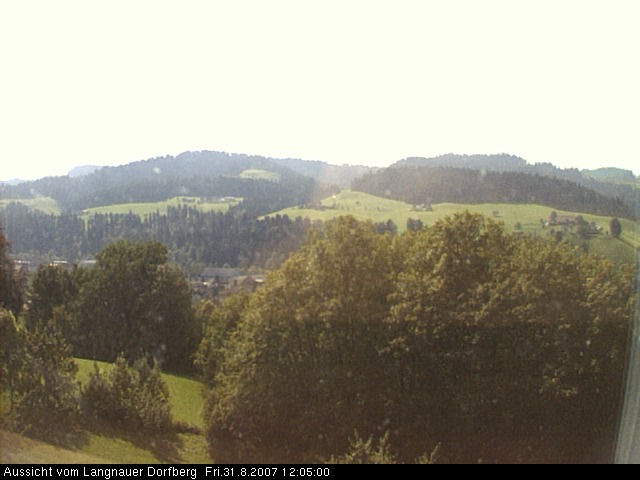 Webcam-Bild: Aussicht vom Dorfberg in Langnau 20070831-120500
