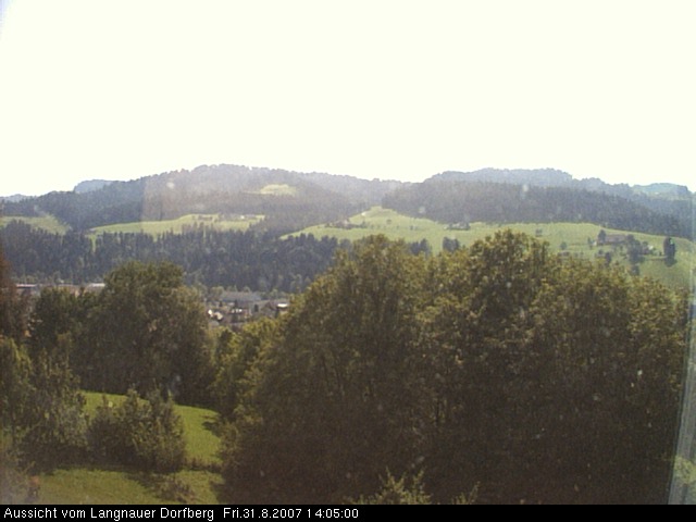 Webcam-Bild: Aussicht vom Dorfberg in Langnau 20070831-140500