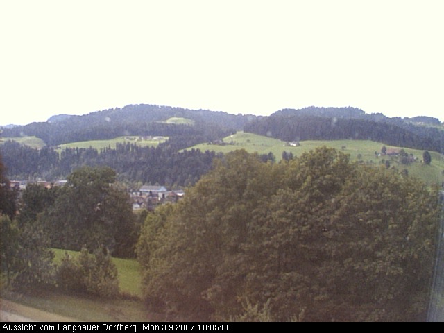 Webcam-Bild: Aussicht vom Dorfberg in Langnau 20070903-100500