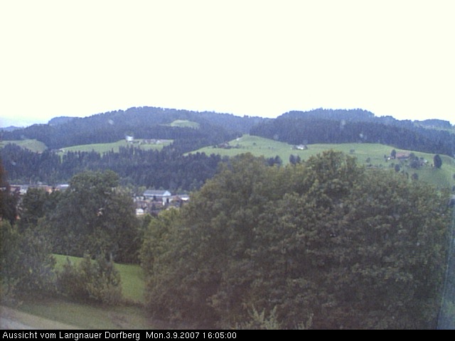 Webcam-Bild: Aussicht vom Dorfberg in Langnau 20070903-160500