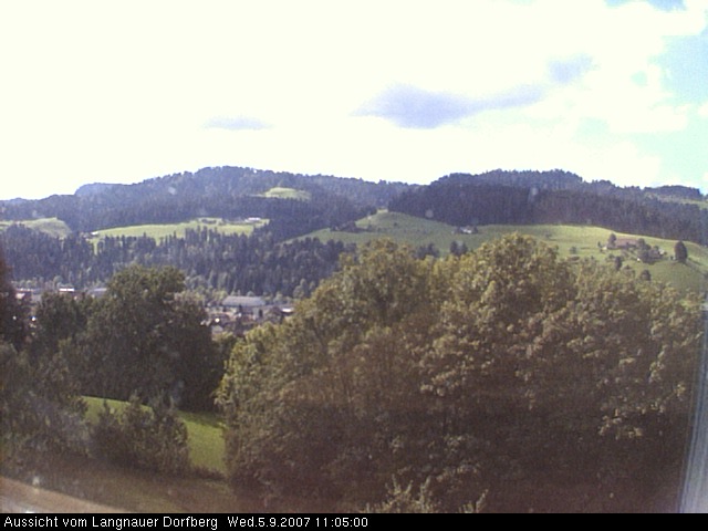 Webcam-Bild: Aussicht vom Dorfberg in Langnau 20070905-110500