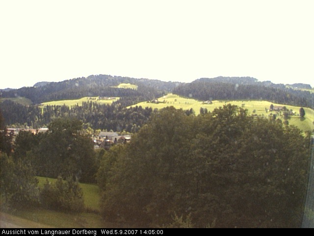 Webcam-Bild: Aussicht vom Dorfberg in Langnau 20070905-140500
