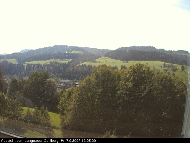 Webcam-Bild: Aussicht vom Dorfberg in Langnau 20070907-120500