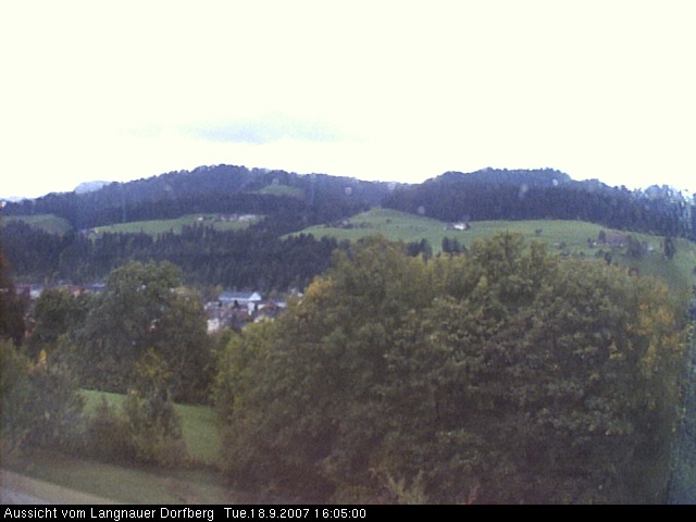 Webcam-Bild: Aussicht vom Dorfberg in Langnau 20070918-160500