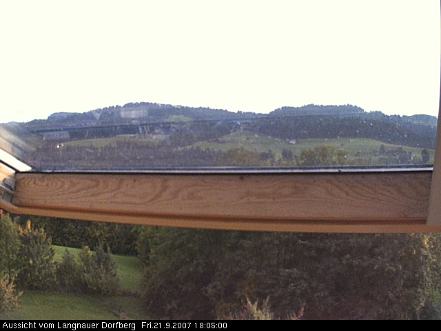 Webcam-Bild: Aussicht vom Dorfberg in Langnau 20070921-180500