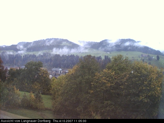 Webcam-Bild: Aussicht vom Dorfberg in Langnau 20071004-110500