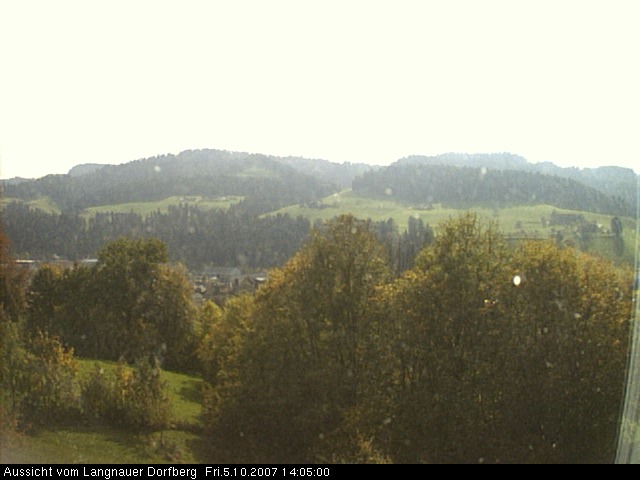 Webcam-Bild: Aussicht vom Dorfberg in Langnau 20071005-140500