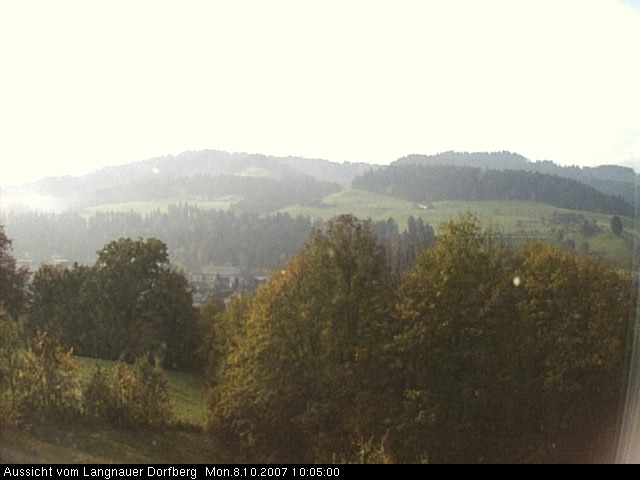 Webcam-Bild: Aussicht vom Dorfberg in Langnau 20071008-100500