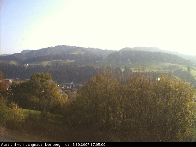 Webcam-Bild: Aussicht vom Dorfberg in Langnau 20071016-170500